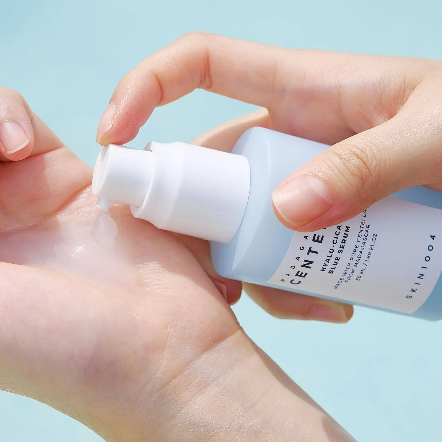 Skin1004 - Madagascar Centella Hyalu-Cica Blue Serum