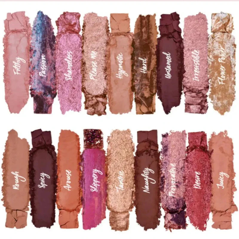 HUDA BEAUTY – Naughty Nude Eyeshadow Palette